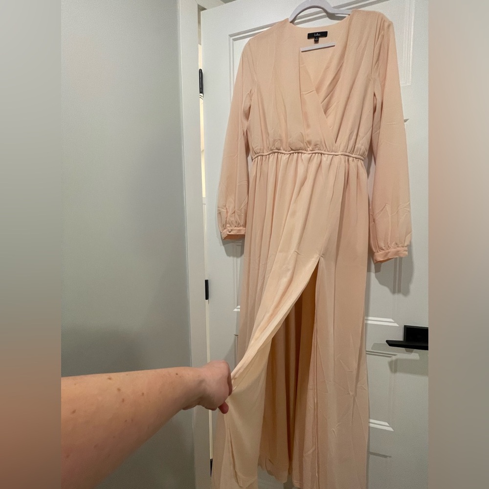 Wondrous Water Lilies Blush Pink Maxi Dress
Lulus - Picture 3 of 4